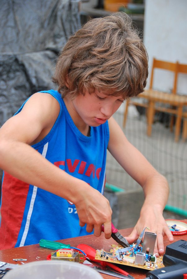 Tinkering School Bratislava 2012