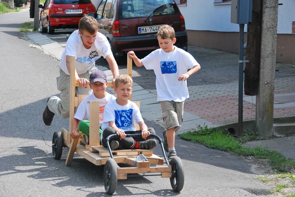Tinkering-School-Bratislava-2014-Day-6-26