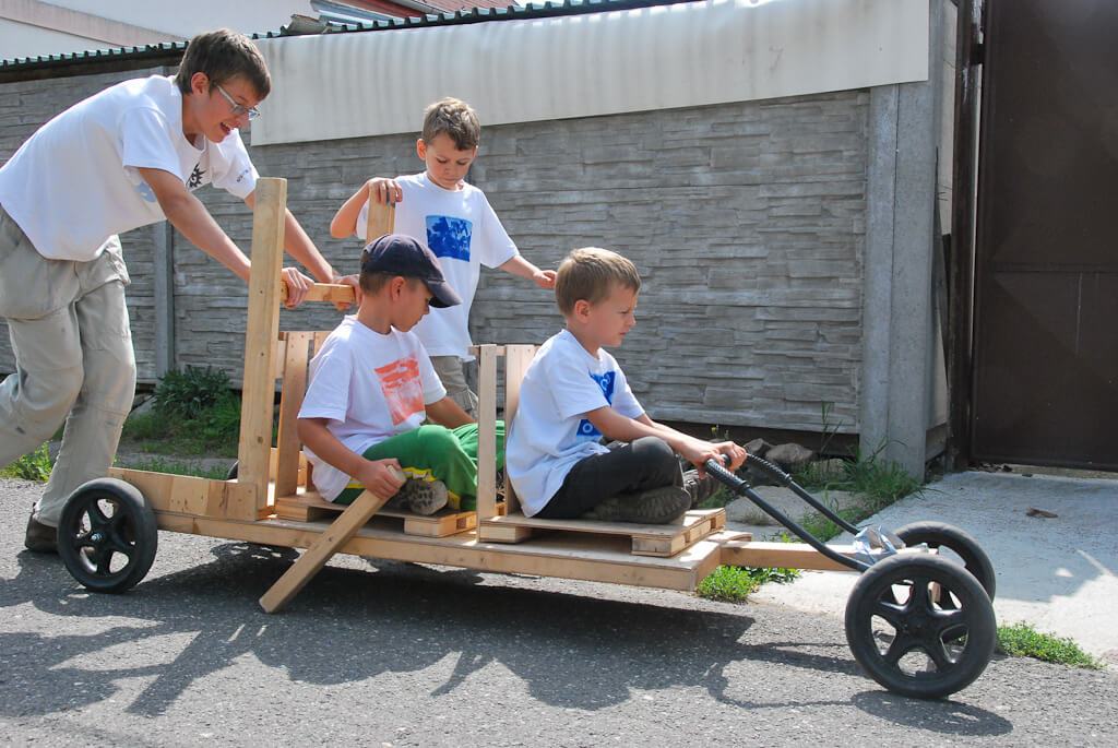 Tinkering-School-Bratislava-2014-Day-6-27