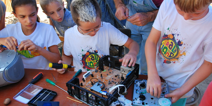 Tinkering School Bratislava 2012 – Day 3